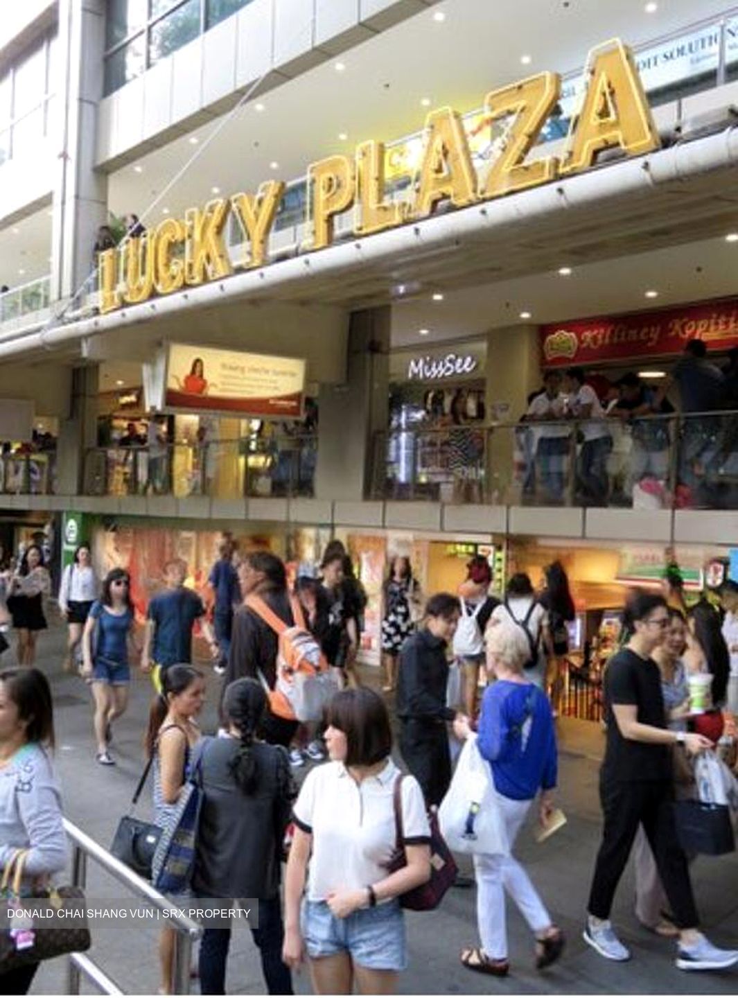 Lucky Plaza (D9), Shop House #469188991